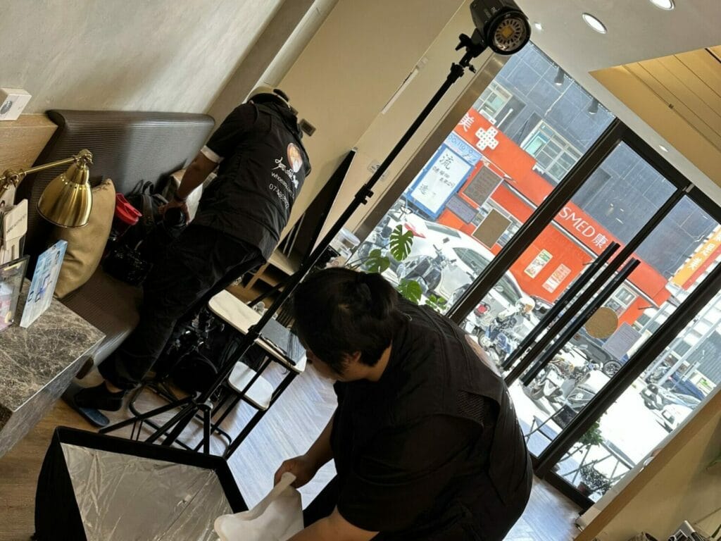 2248D849 9803 4066 998B F276E7FEB3AD